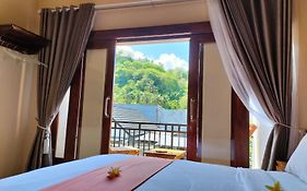 Semilir Inn Senggigi